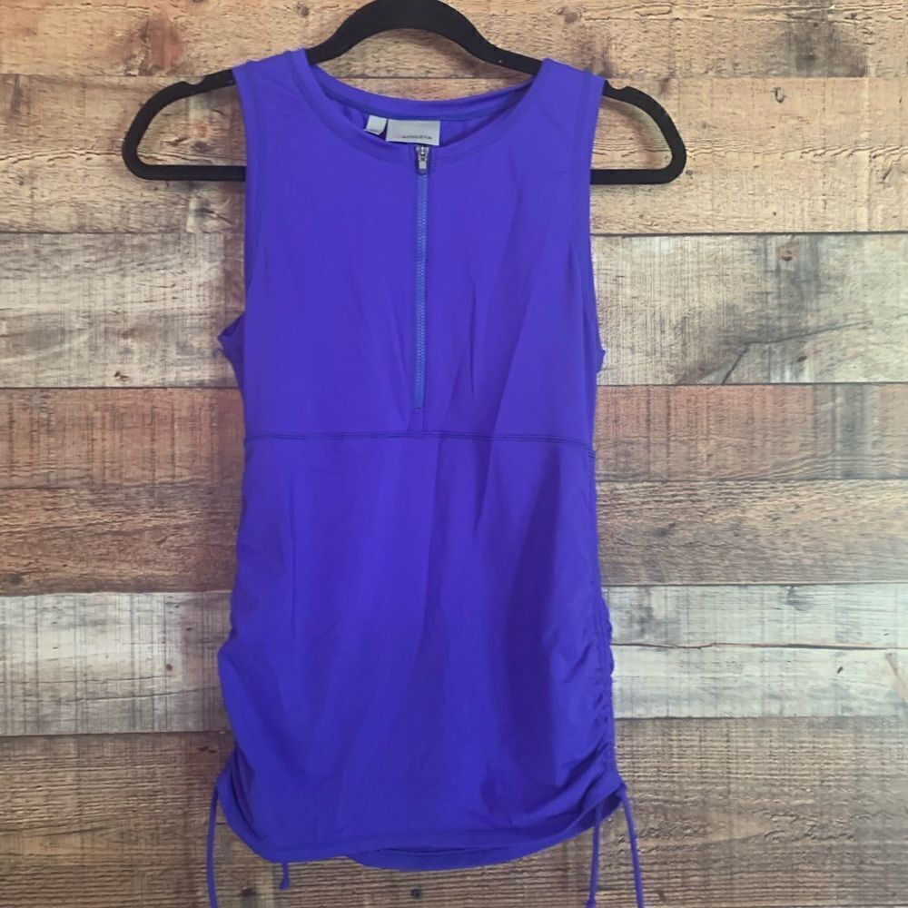 ‎Athleta purple front zip top, size XS